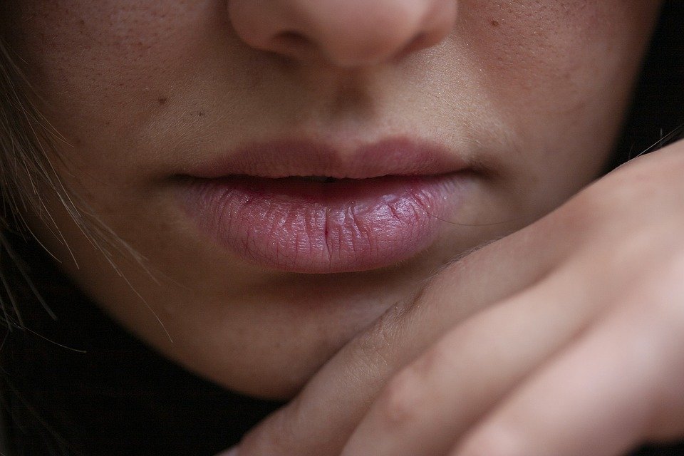 Dry Mouth at Night. dried lips. www.blisslife.in