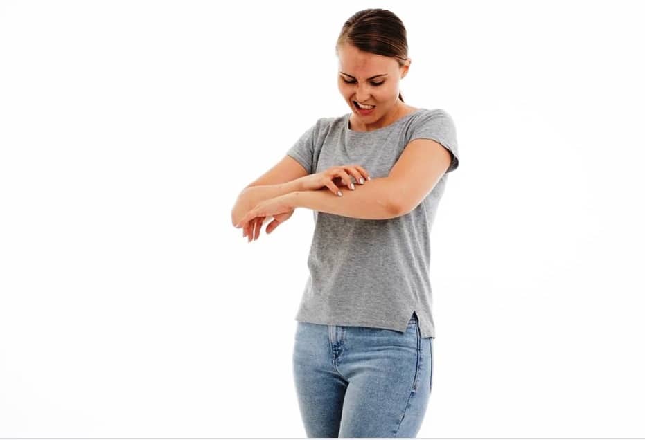 Health benefits. probiotics for skin problems. girl. itching. skin rashes yeast. health. supplement. fungus protozoa. bacteria. itching. rash. www.blisslife.in